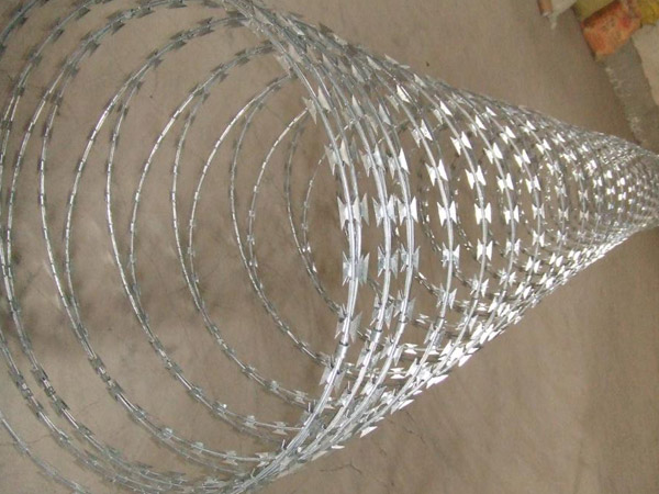 不銹鋼刀片刺繩